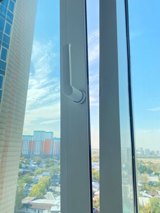 Маскитные сетки,ремонт окон замена уплотнителя.