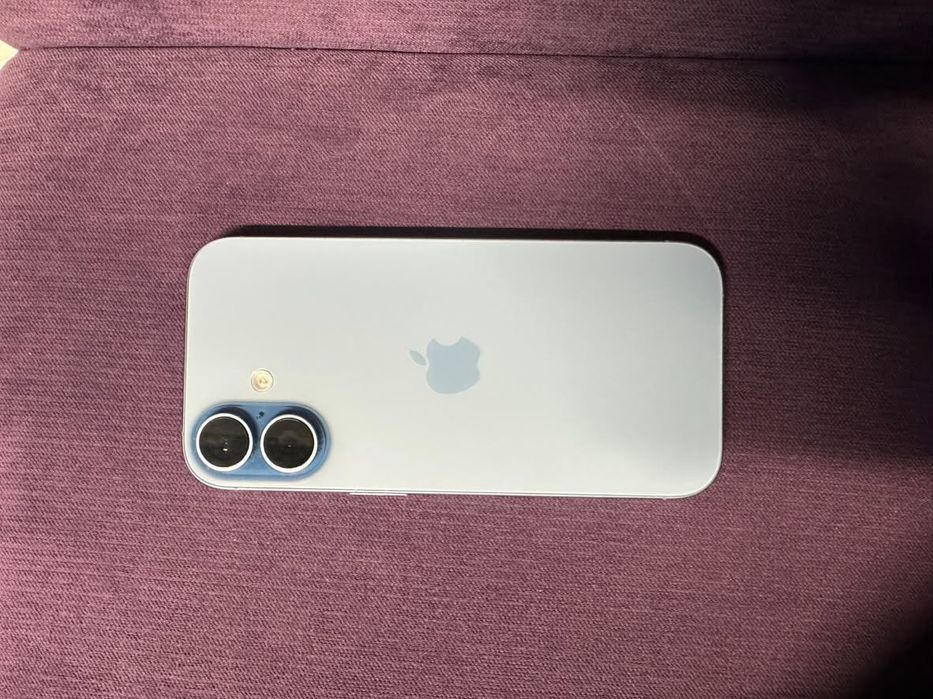 iPhone 17 Mist blue