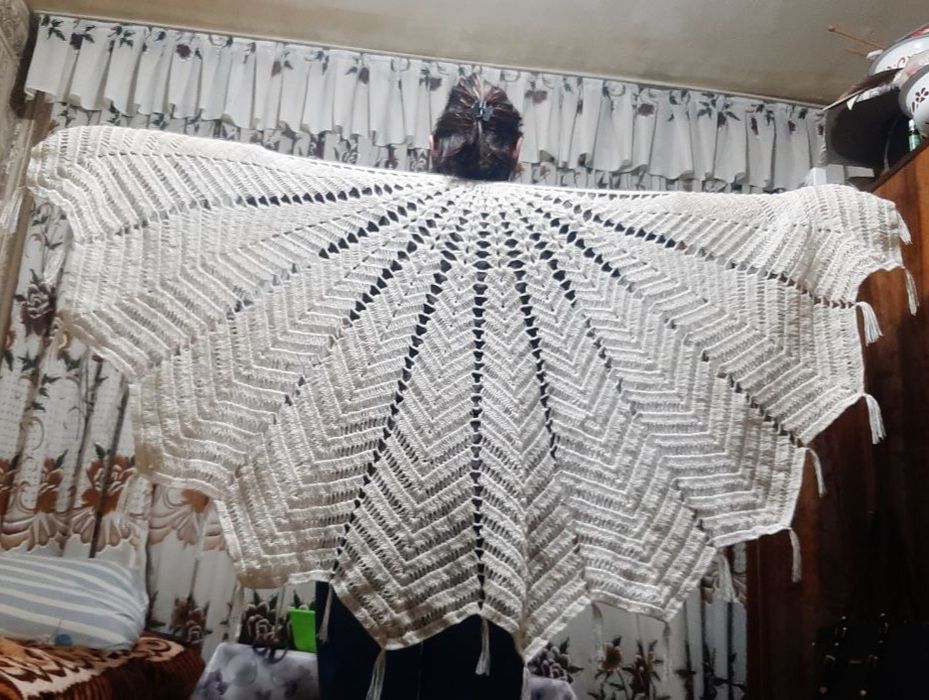 Шаль. Ручная работа