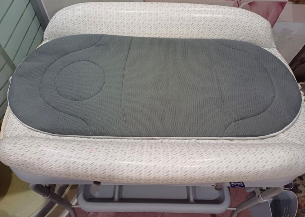 Корито с повивалник.