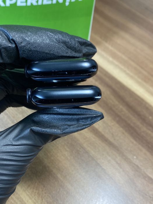 Apple Watch Seria SE 2 / 44 mm / GPS / Aluminium Case