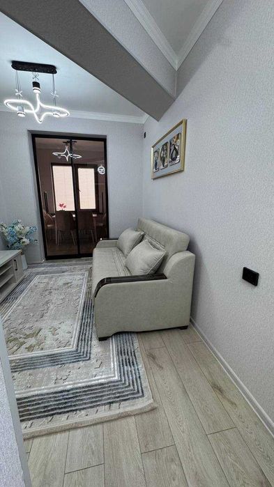 СРОЧНО !! Продается квартира в Яшнабаде 1/2/8 ( 45кв/м ) ЖК AZIA HOUSE
