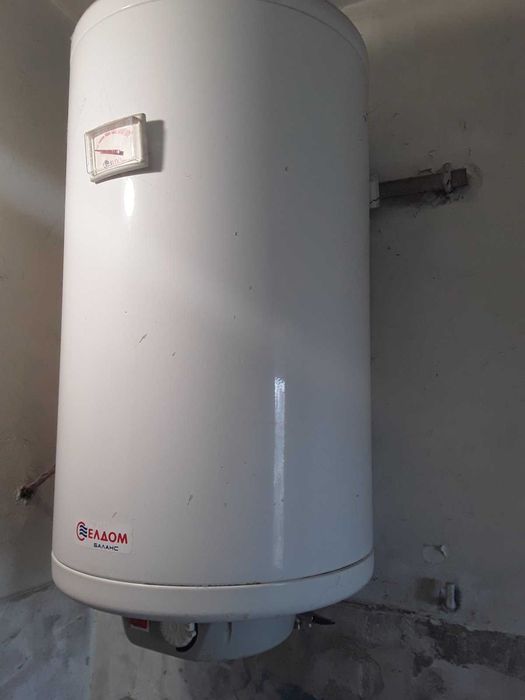 Бойлер 50 литра .