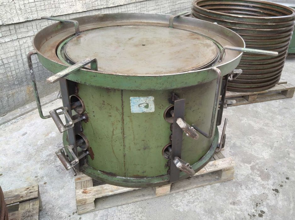 Matrita tuburi beton 100 cu inele