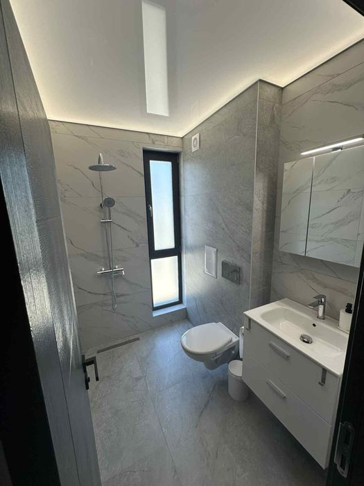 Двустаен широк център Плевен