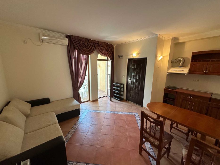 Продава се Двустаен апартамент в к.к. Елените - 56 кв.м за 1063 €/кв.м - Снимка #9