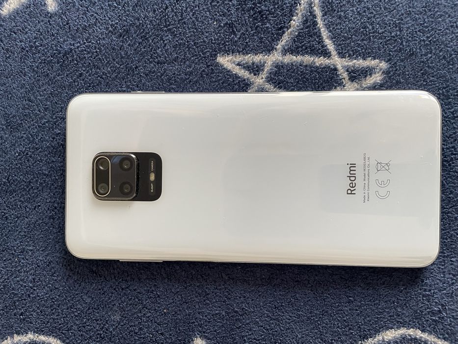 Продается телефон Redmi Note 9 Pro