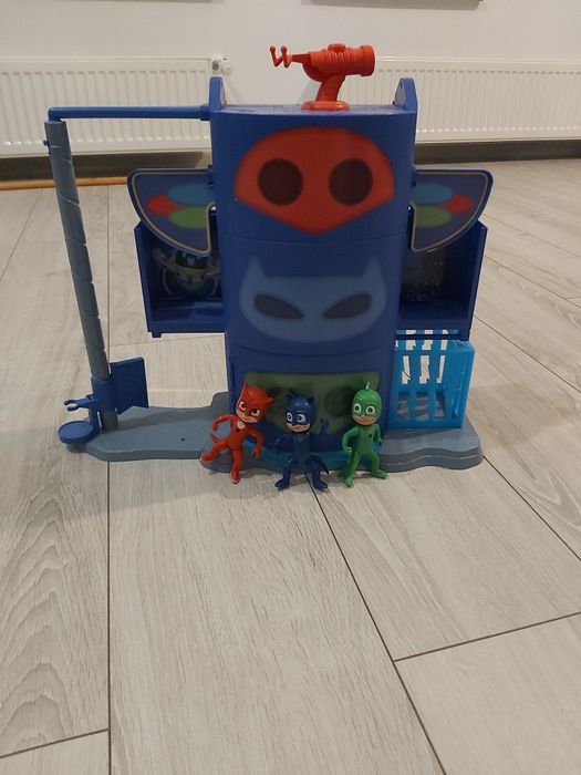 Set joaca eroi in pijama centru joaca si puzzle diverse