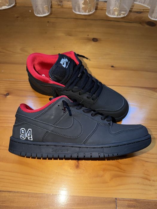Nike SB Dunk Low x Supreme