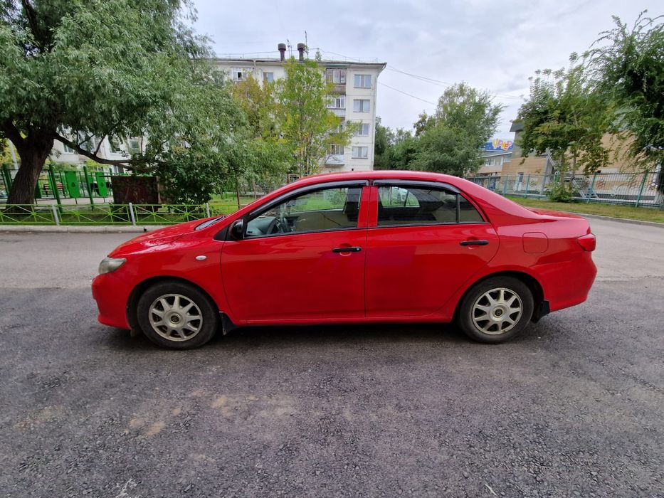 Тайота каролла автомобиль машина