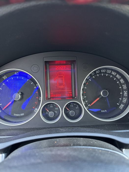 VOLKSWAGEN Golf 2006 — imagine 4