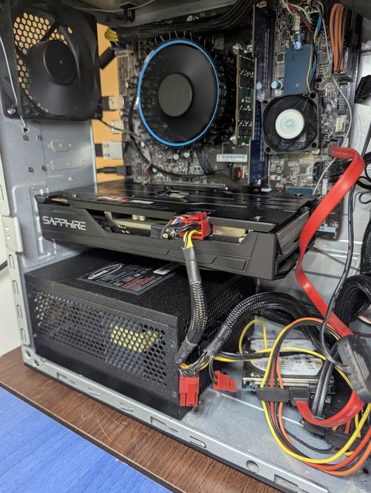 Placa video AMD Rx 5500xt 4gb gddr6