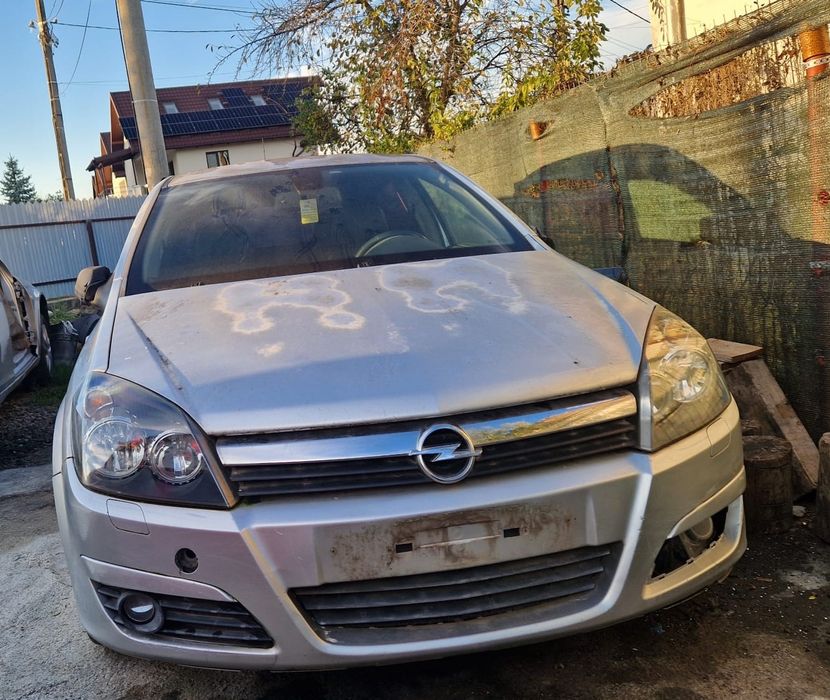 Bara capota far dezmembrez dezmembrari piese Opel Astra H z16xep 1.6
