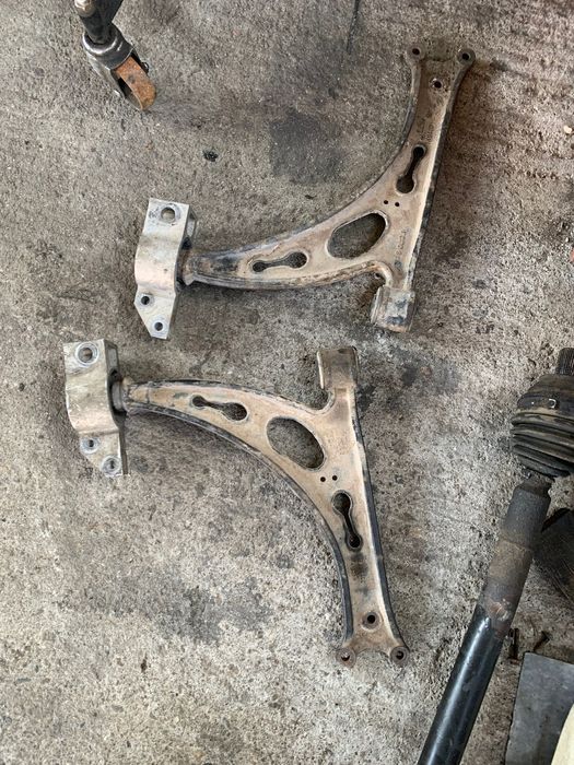 Голф 5 2.0тди носач