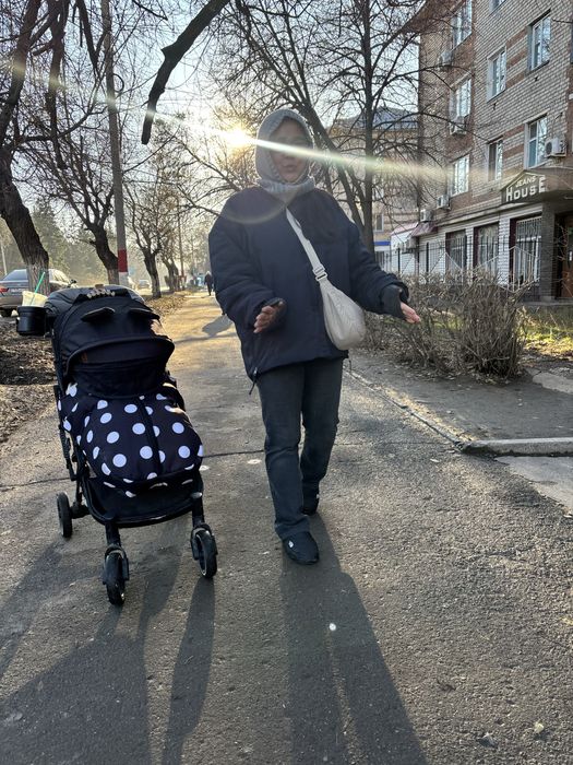 продам коляски 2 штуки