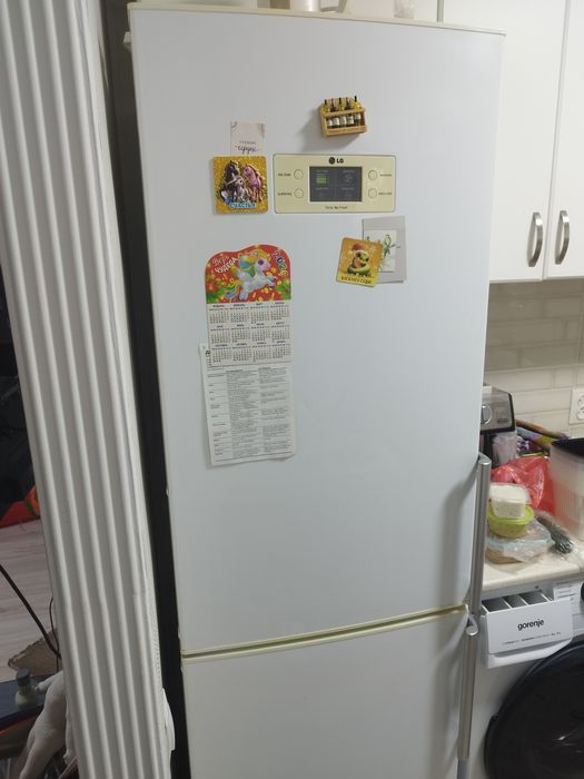 Продам Холодильник