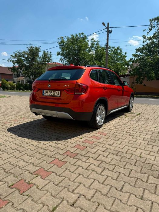 BMW X1 2014 — imagine 5