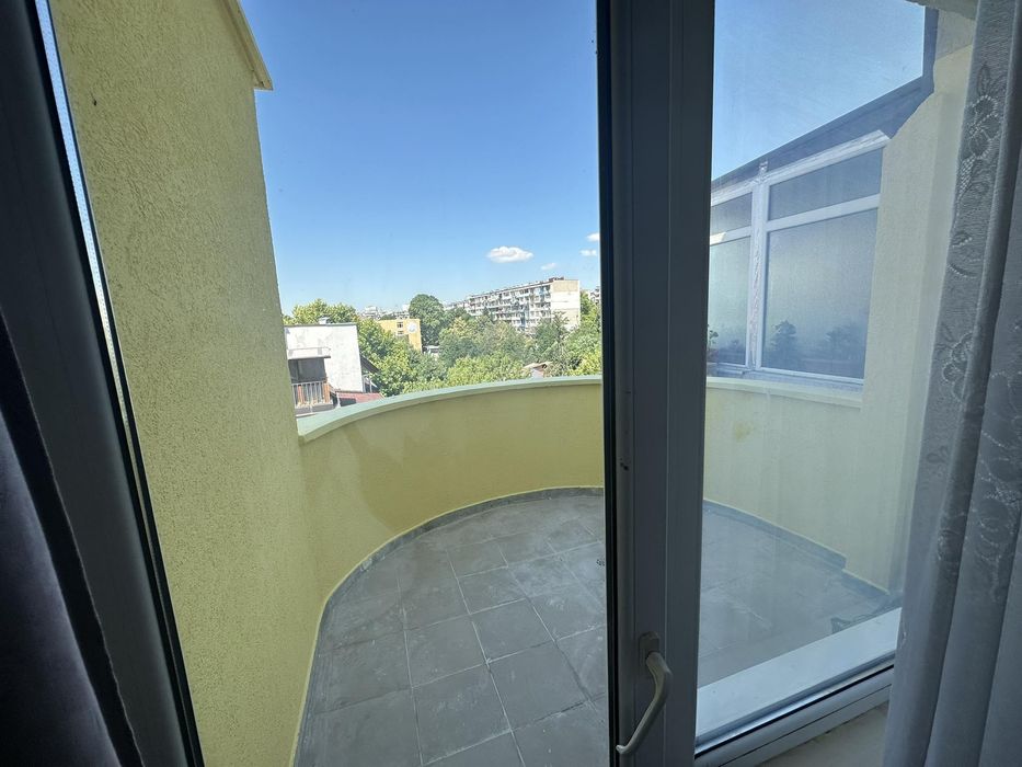 Дава се под наем Тристаен апартамент в Варна, Левски - 105 кв.м за 409 € - Снимка #5