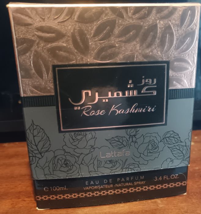 Продавам арабски парфюм, оригинален.