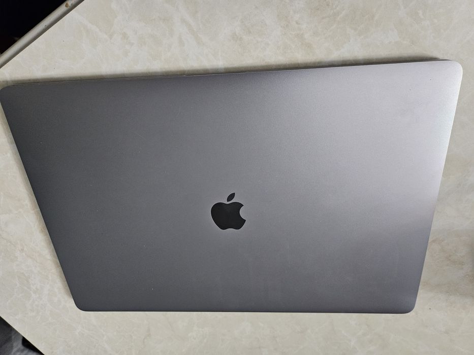 Macbook pro 16 inch 2019