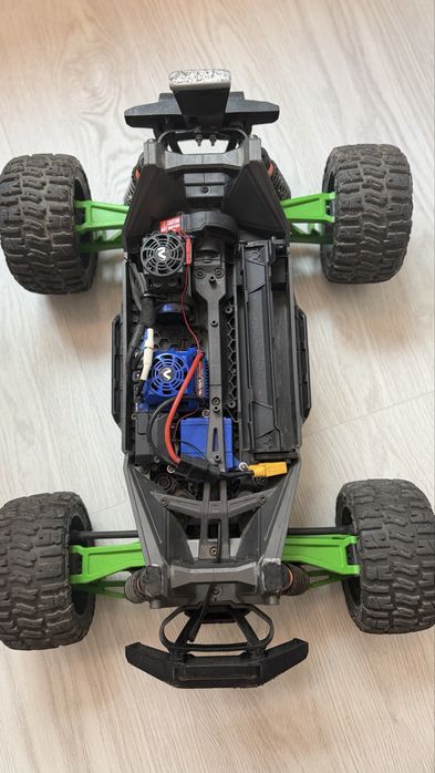 Traxxas maxx v2, widemaxx