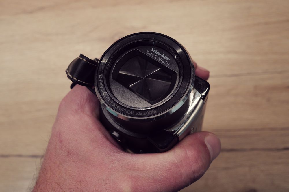 Camera video Samsung HD handycam SMX-K400BP CCD Sf card USB incarcare