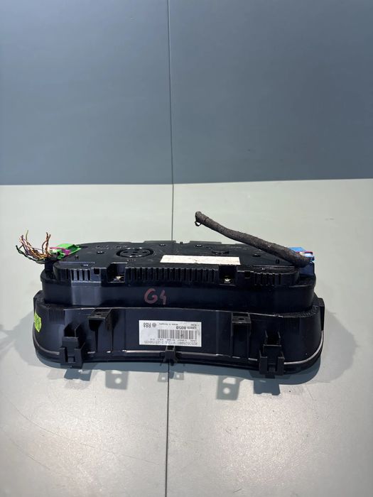 Ceasuri bord 1J0920805B Volkswagen VW Golf 2002 1.9 TDI MT (115 hp)