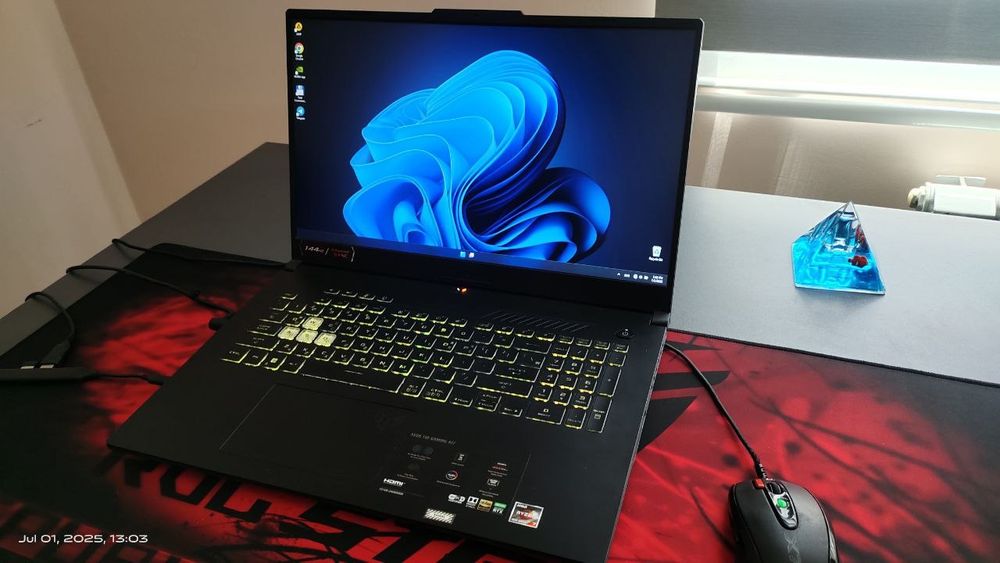 ASUS TUF A17 Ryzen 7 6800h  16GB DDR5 1.5TB SSD  Ideal Holatda!