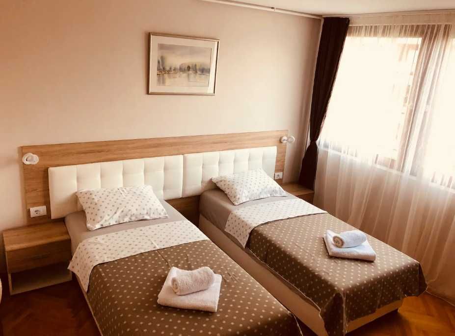 Дава се под наем Двустаен апартамент в Пловдив, Остромила - 65 кв.м за 250 € - Снимка #2