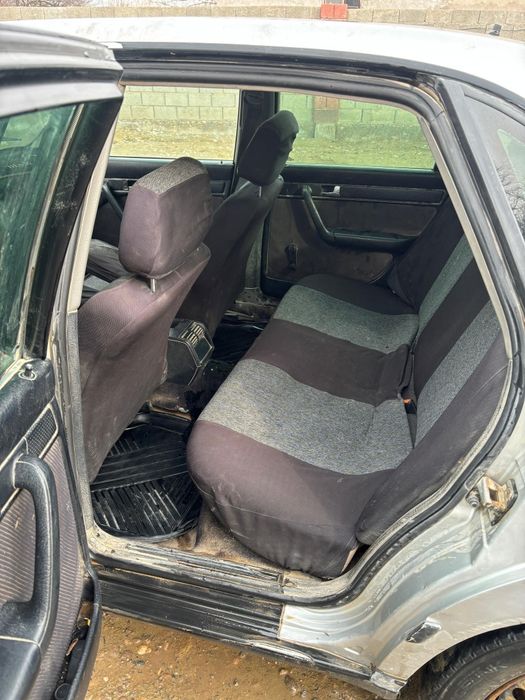 Audi C4, 1994 2,6 матор v6