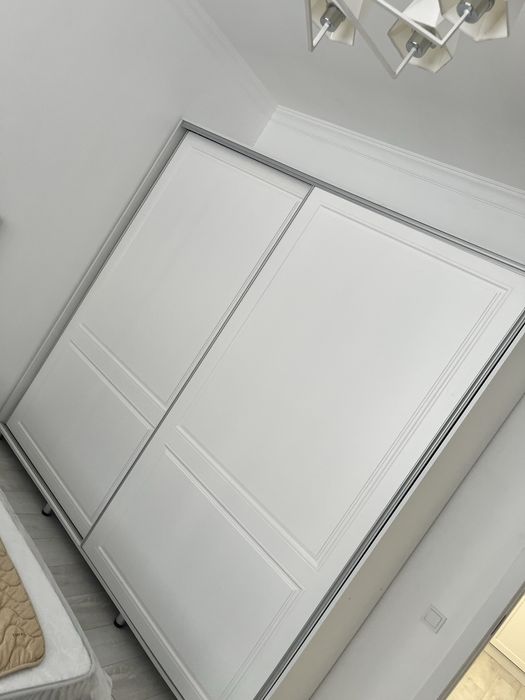 Продам 2 новых шкафа