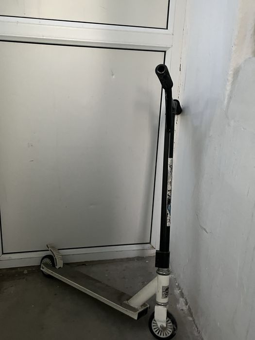 Продам трюковой самокат