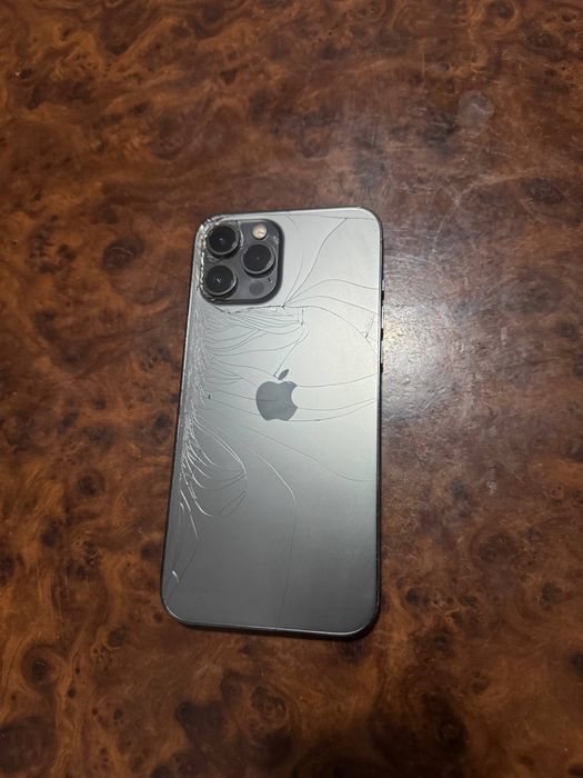 Iphone 12 max full
