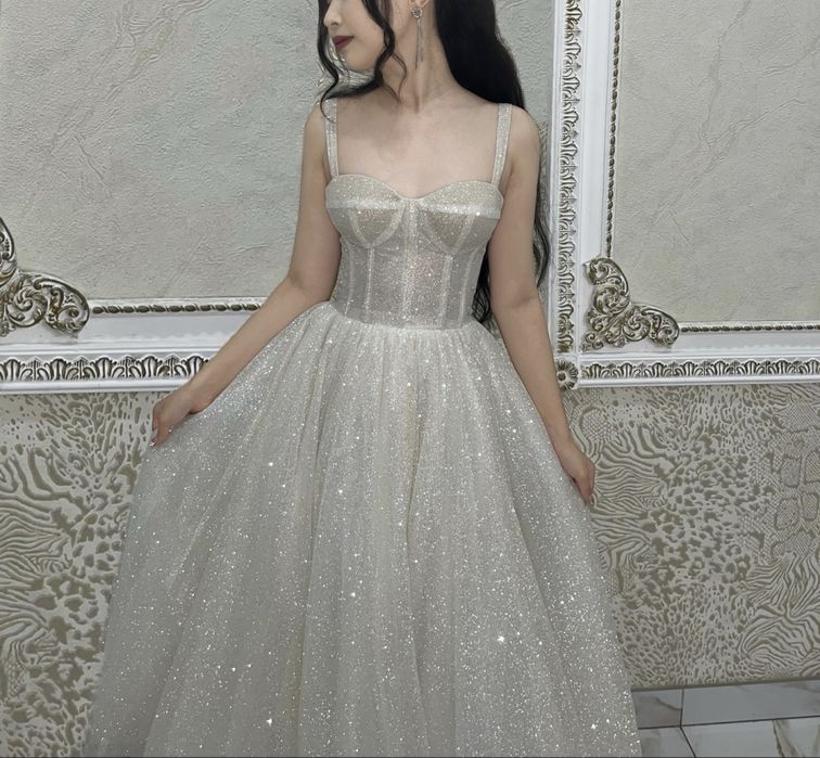 Продам шикарное вечернее платье