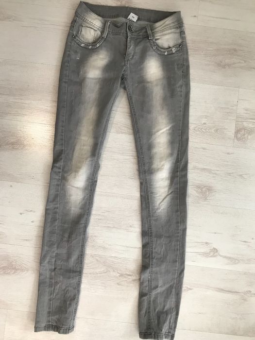 Дамски Дънки - три на цената на две