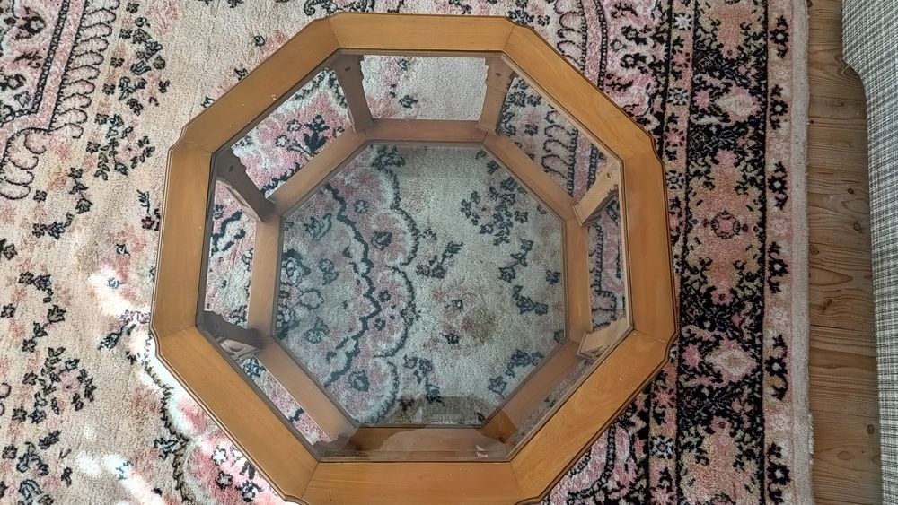 Măsuță cafea octogonala lemn masiv, cristal