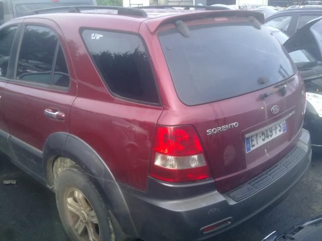 Kia Sorento  2.5 D 2005г. на части