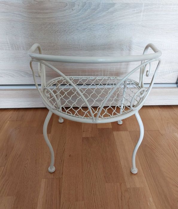 Suport flori decorativ