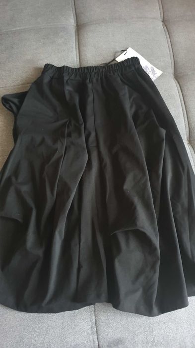 Fusta noua ,neagra  M