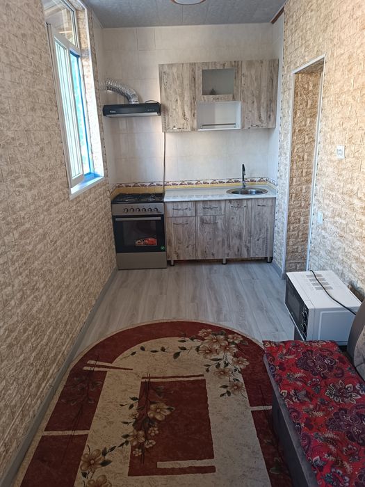 Продается кв 2комнатная 2-6 балькон свежий ремонт керпичний