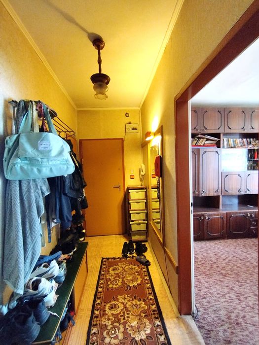 Продава се Тристаен апартамент в Перник, Изток - 90 кв.м за 907 €/кв.м - Снимка #2