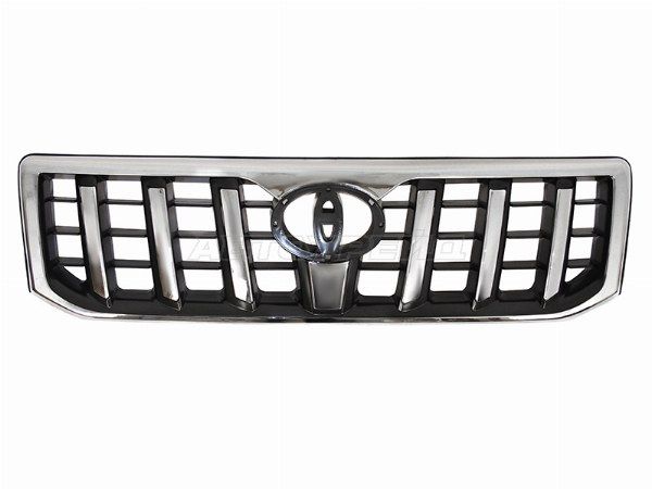Решетка радиатора  Toyota Land cruiser prado