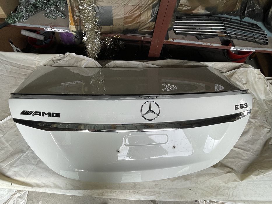 Заден капак за w213
