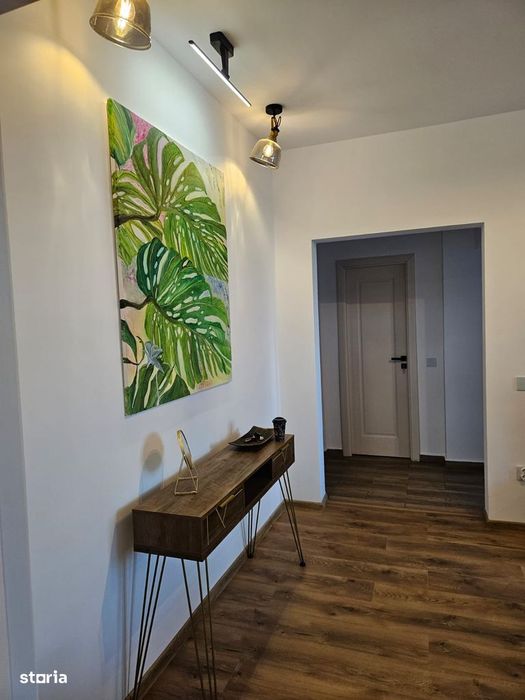 Apartament cu 2 camere, balcon, mobilat utilat