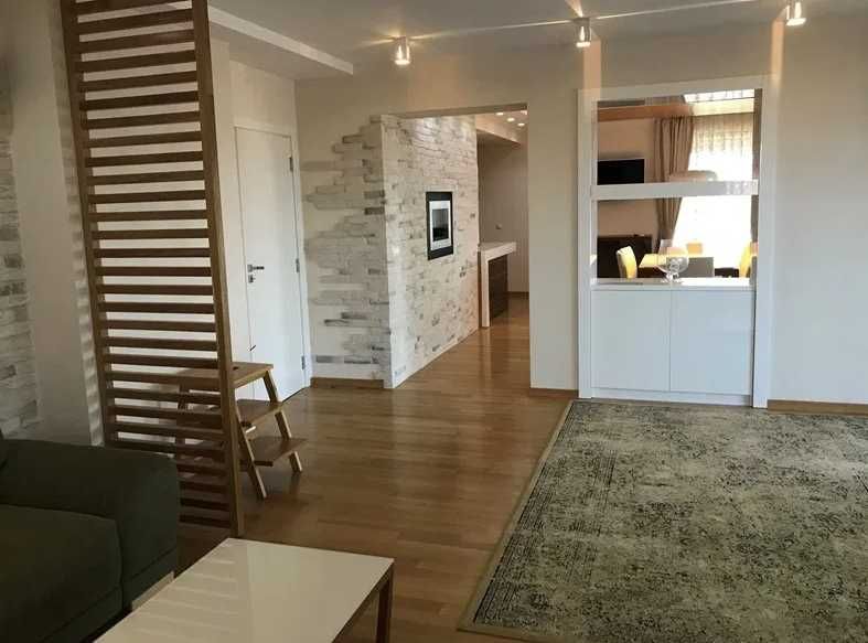 Дава се под наем Многостаен апартамент в Бургас, Сарафово - 315 кв.м за 1096.5 € - Снимка #7