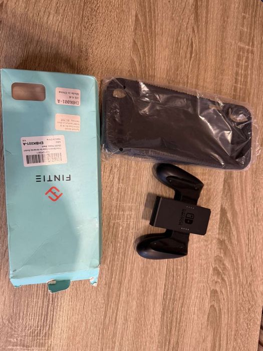 Нов протектор+Joy-Con Grip За Nintendo Switch