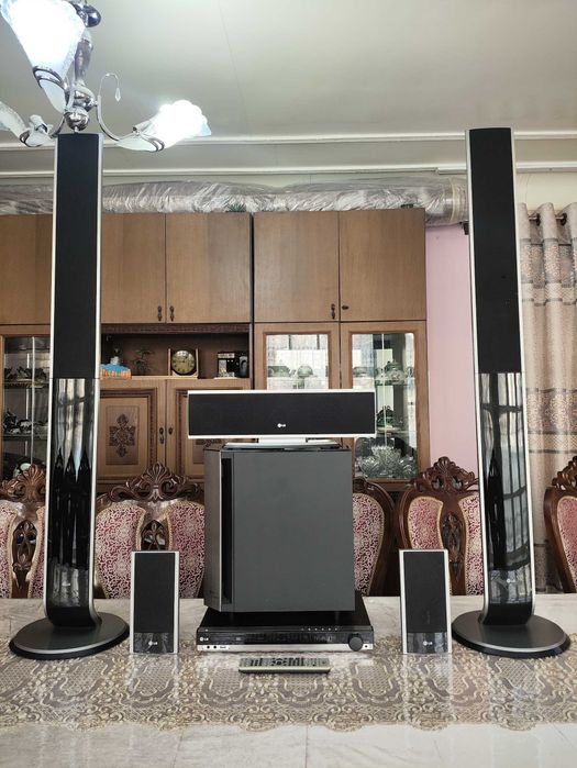 Orginal LG 5.1 sistema sotiladi aybi yo‘q bass va ovoz toza kuchli