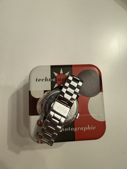 Fossil часовник
