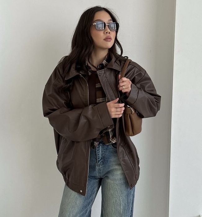 Кожанная куртка женский