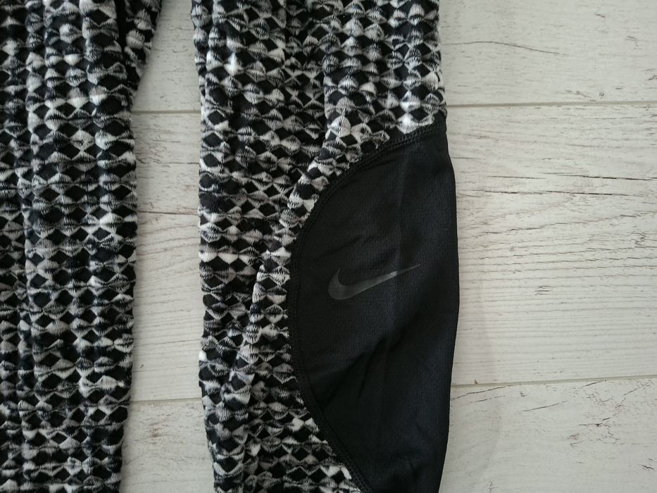 Nike Pro-Ориг. Дамски клин Нов!